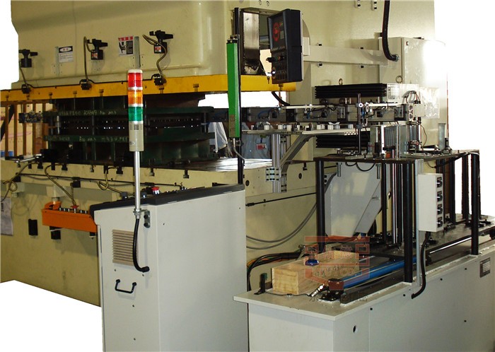 從結構到控制：全面解讀單機多工位機械手的技術優勢